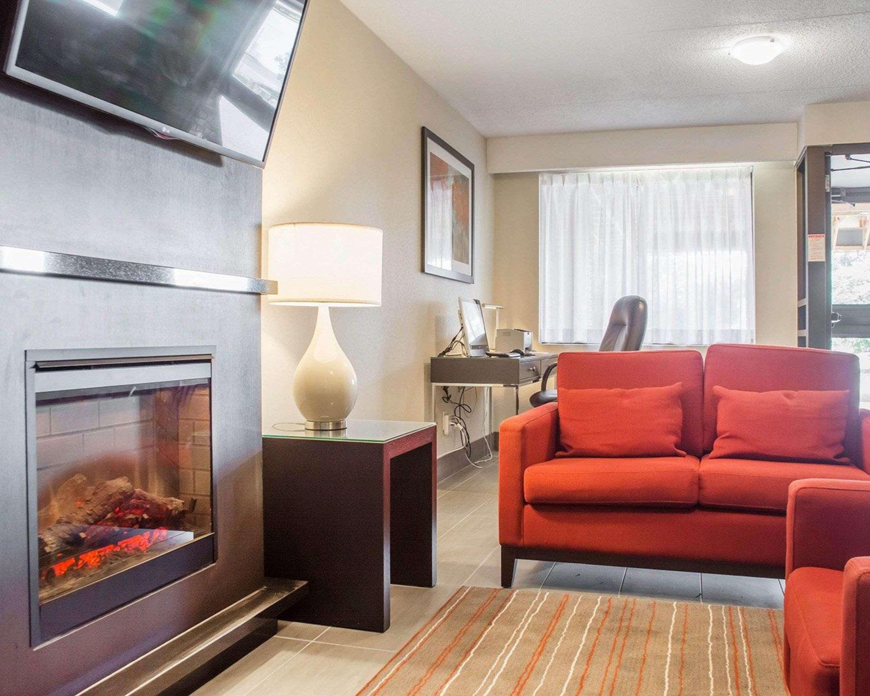 Comfort Inn Brantford Zewnętrze zdjęcie