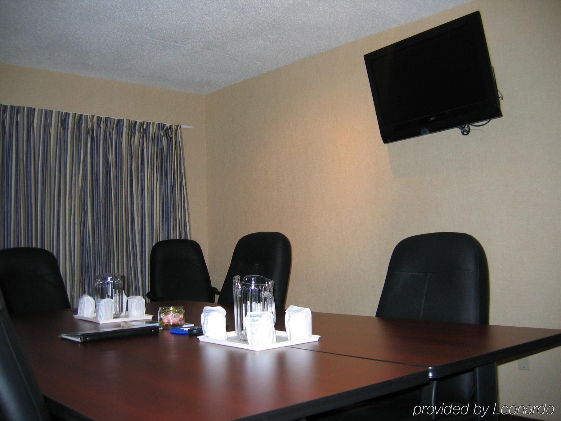 Comfort Inn Brantford Udogodnienia zdjęcie