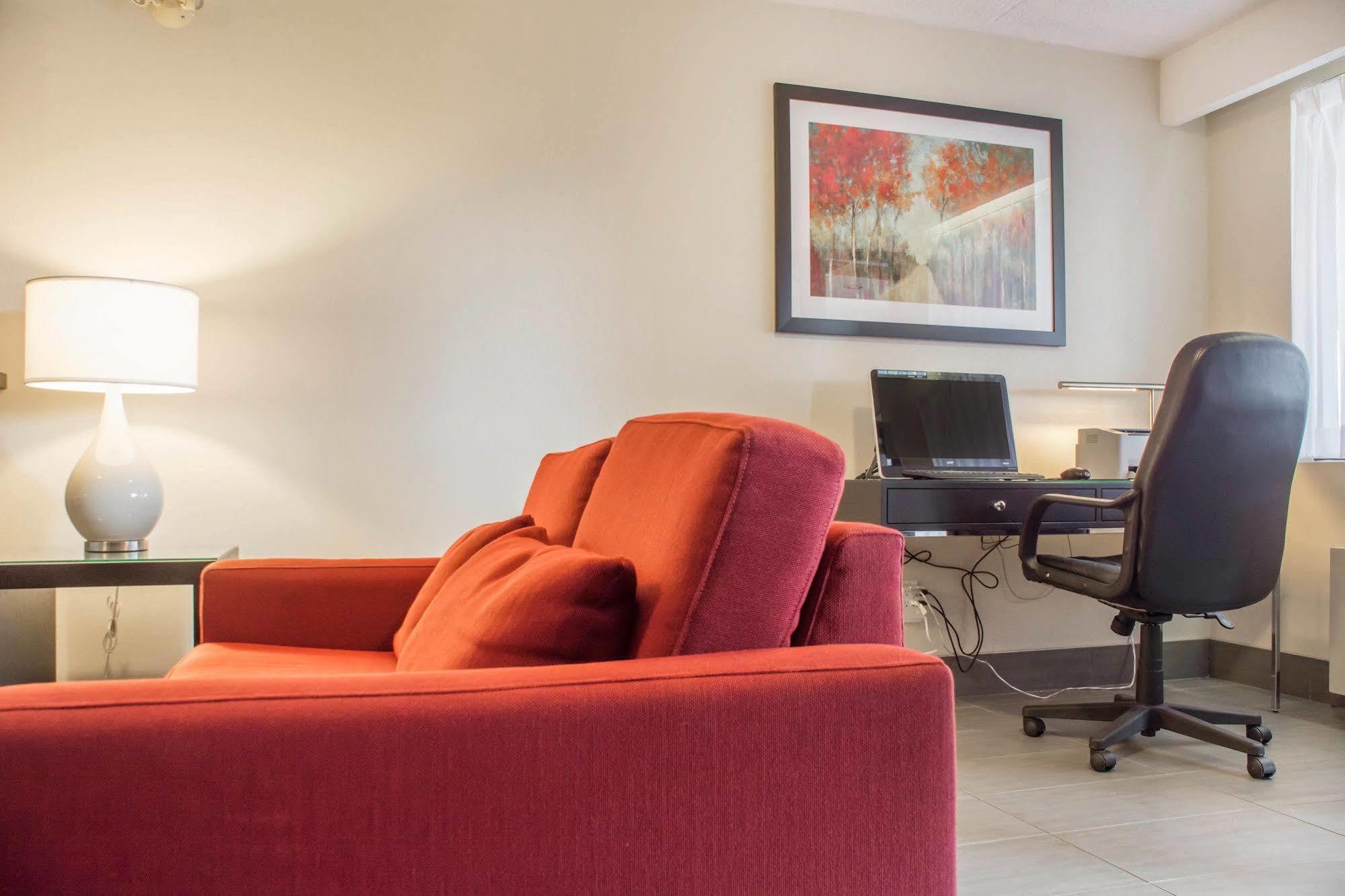 Comfort Inn Brantford Zewnętrze zdjęcie