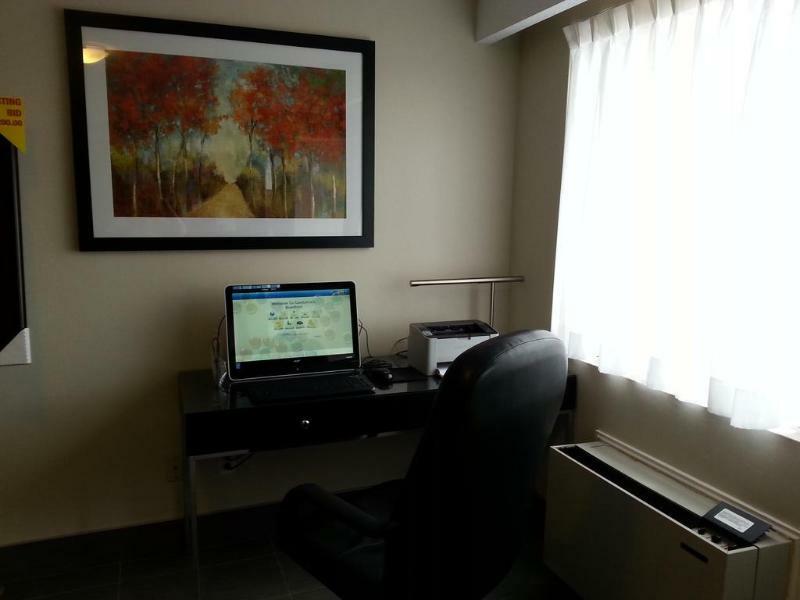 Comfort Inn Brantford Zewnętrze zdjęcie