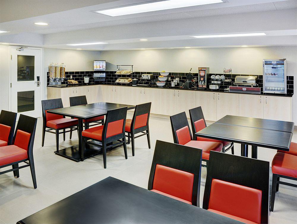 Comfort Inn Brantford Zewnętrze zdjęcie